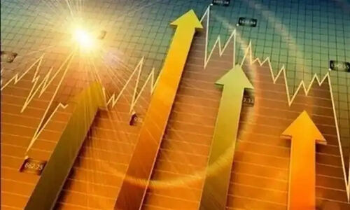دولت بخشی از درآمد نفت را به پروژه‌های حیاتی افزایش تولید نفت و گاز اختصاص داد!