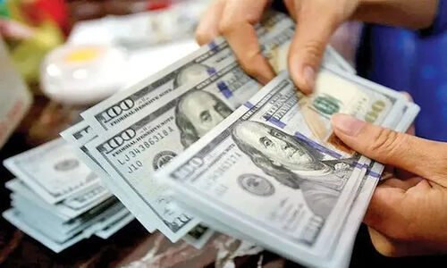 دلار به آستانه ۱۴۰ هزار تومان رسید؛ شوک تازه به بازار ارز ایران!