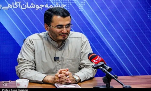 متفکرآزاد هشدار داد: چرخه تکراری رفتارهای ناشایست در ورزشگاه‌ها دیگر تحمل‌ناپذیر شد
