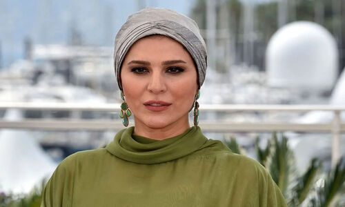 سحر دولتشاهی با وداعی تلخ، غم از دست دادن استاد بزرگ تئاتر ایران را به تصویر کشید