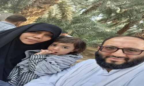 مادر پنج‌فرزند با خردسالش به عمره رفت؛ داستانی که قلب‌ها را تکان داد!