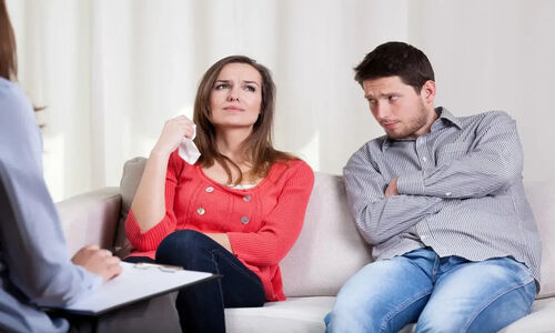 بررسی ریشه های نارضایتی در روابط