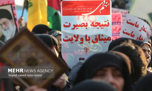 ۹ دی نماد پیروزی ملت ایران در برابر فتنه‌ها