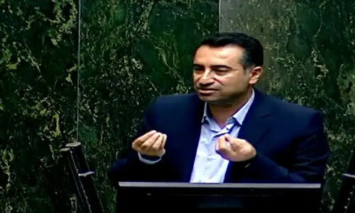 نماینده اقلید: رد کلیات بودجه ۱۴۰۵ فرصتی برای بازگشت به واقعیت‌های جامعه است