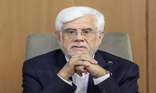 عارف: توسعه فناوری و تاب‌آوری شبکه برق اولویت دولت است