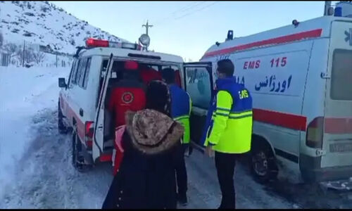 کودک ۶ ساله سردشتی با اقدام فوری امدادگران نجات پیدا کرد؛ نجات ۲ بیمار