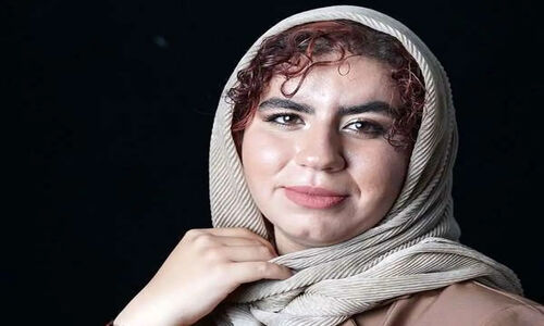 عکس تازه و خوش حس و حال از روناک سریال نون خ