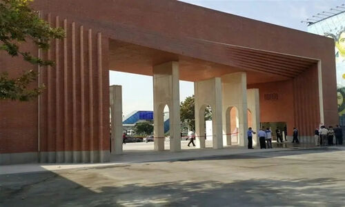 دانشجوی شریف بازداشت خود را تکذیب کرد
