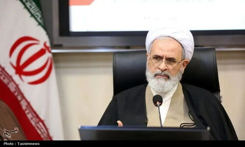 اعرافی: استاد مهدوی راد ترکیب دو مشرب علمی مشهد و قم را درک کرده‌اند