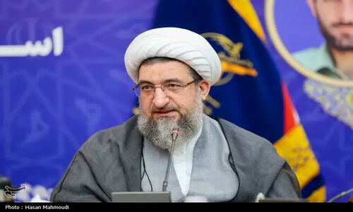 پدران شهدا، نماد صبر و پایبندی به آرمان‌های انقلاب هستند