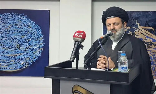وحدت و همبستگی ملت تنها راه خنثی‌سازی نقشه‌های دشمنان است