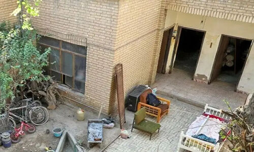 خانه احمد محمود در آستانه فروش؟!