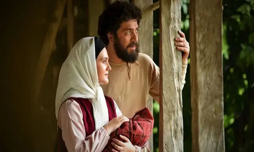 سفر در زمان؛ «بانو» سریال سوجان در جشن تولد 18 سالگی اش