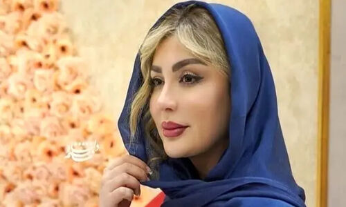 نگاهی جذاب به پذیرایی روشن و لوکس خانه نیوشا ضیغمی با دکوراسیون کلاسیک و درختچه‌های زنده