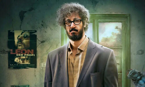 نقد و بررسی فیلم سینمایی مرد عینکی