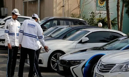قاب تاریخ; پلیس خانم راهنمایی و رانندگی در تهران