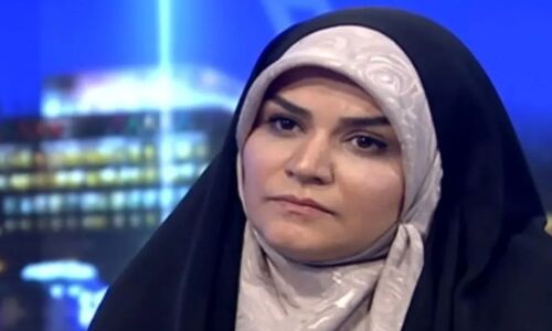 هدیه‌ طلایی به سحرامامی مجری شیرزن و قهرمان ایران