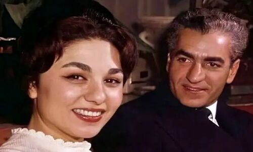 آلبوم عروسی/ سفر به ایام قدیم   / نحوه آشنایی شاه پهلوی با فرح دیبا / از عکس کارت عروسی تا لباس عروس و حضور در حرم امام رضا (ع) … سال 1337
