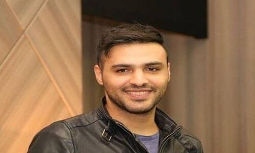 جشن تولد نصف شبی و بی‌سروصدایِ سامان صفاری، امیرِ سریال «دلدادگان» در روف‌گاردن با تیپی دهه شصتی!+عکس/ مبارک باشه