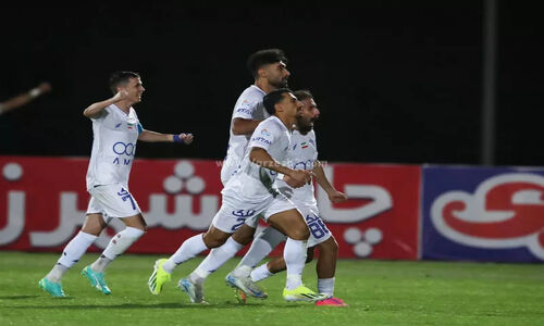 روزنامه بحرینی: استقلال بلد نیست ببرد!