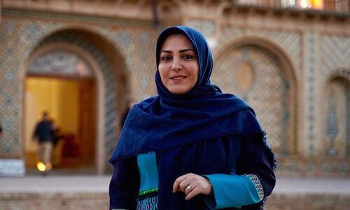 جسارت المیرا ‌| یکه‌تازی المیرا شریفی‌مقدم در شبکه‌های مجازی