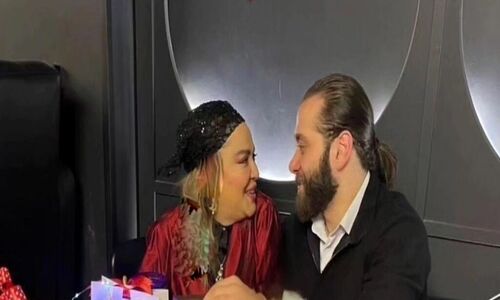 ویدئو/ بهاره رهنما: تنها دلیلی که باعث شد 24 سال با پیمان زندگی کنم این بود که…حوصله مرد زیر 40 سال رو ندارم