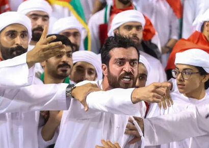 پرتاب آیفون 17 بر سر بازیکنان قطر! (عکس)